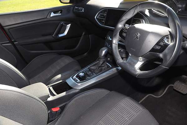 2020 Peugeot 308 Allure T9