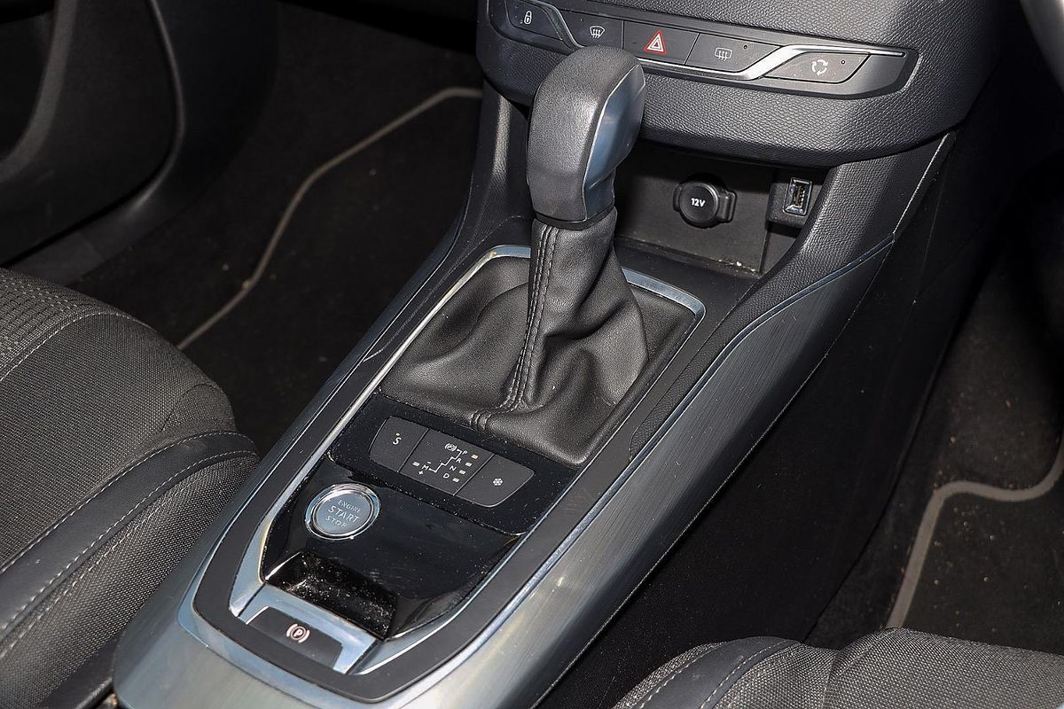 2020 Peugeot 308 Allure T9