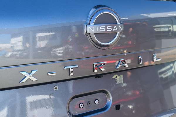 2024 Nissan X-TRAIL ST T33