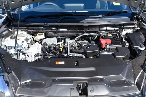 2024 Mitsubishi Outlander LS ZM