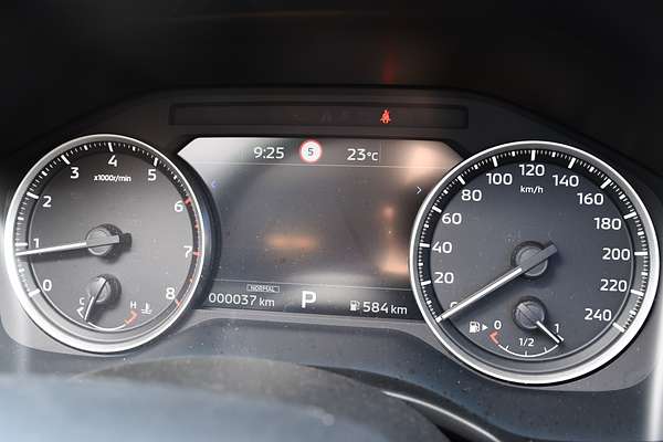 2024 Mitsubishi Outlander LS ZM