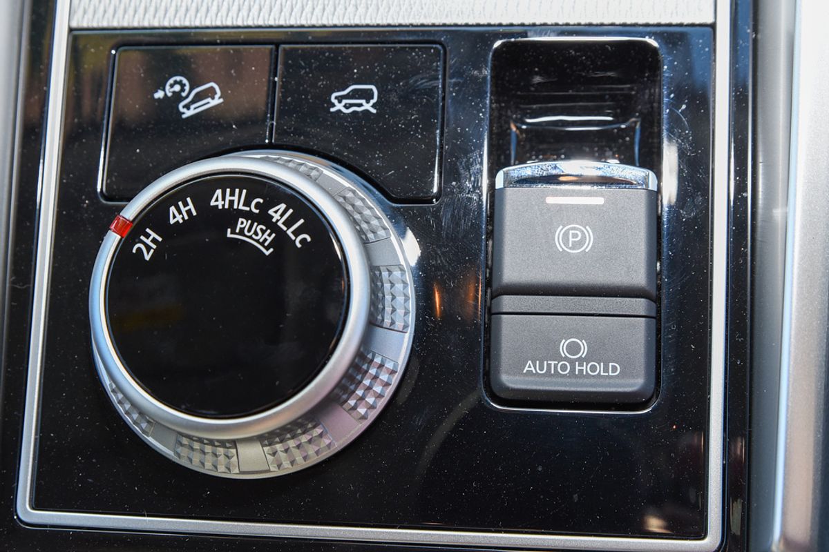 2024 Mitsubishi Pajero Sport GLS QG