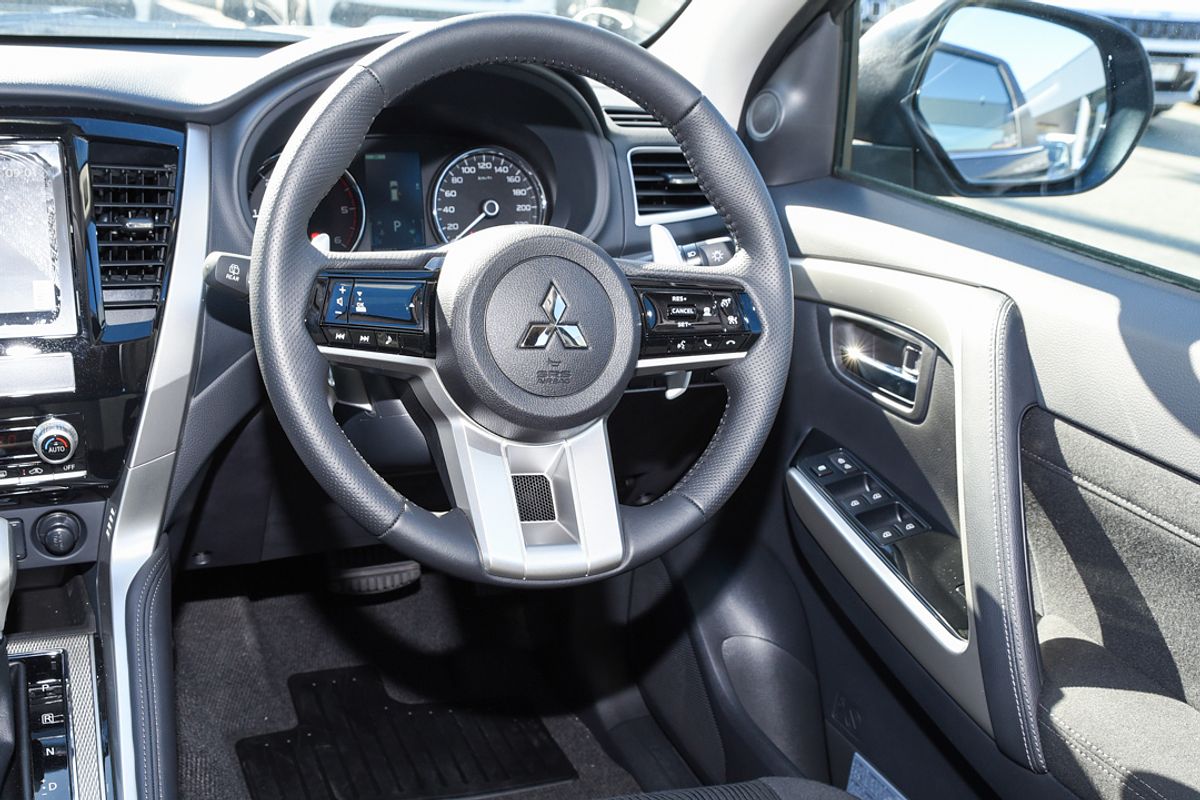 2024 Mitsubishi Pajero Sport GLS QG