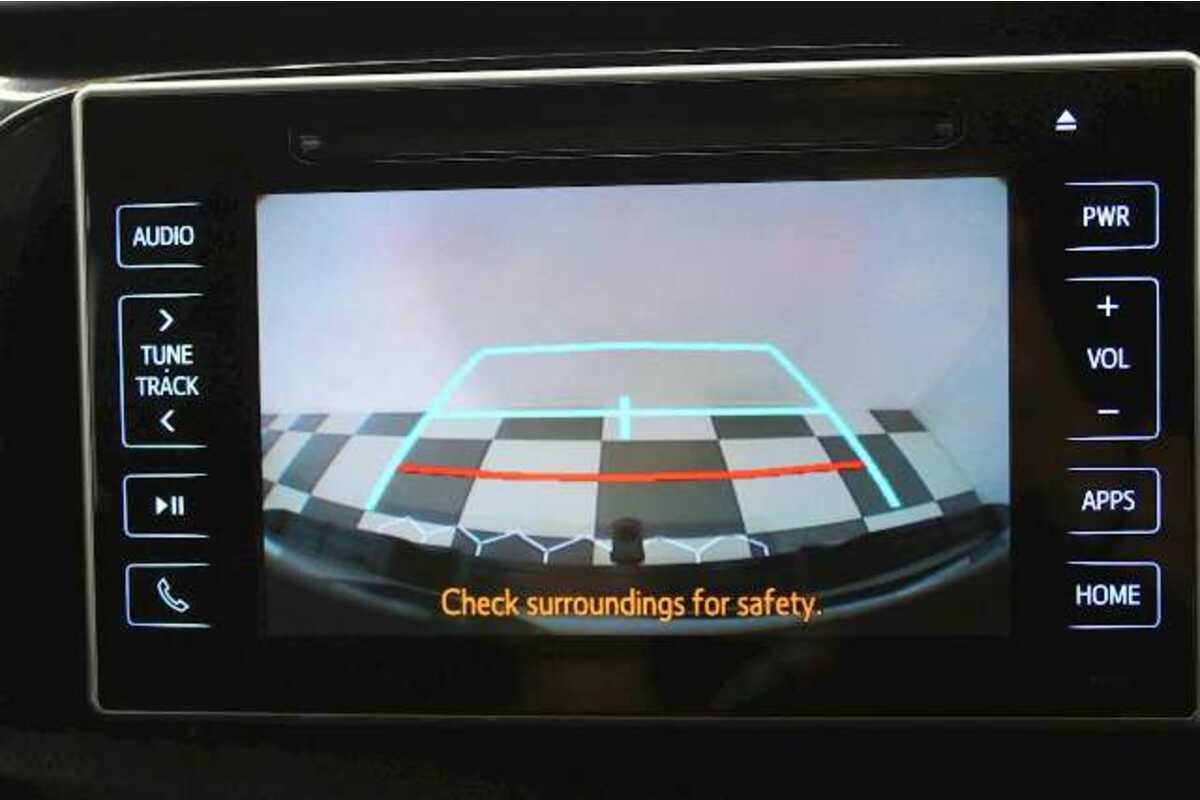 2018 Toyota HILUX SR DUAL CAB GUN126R