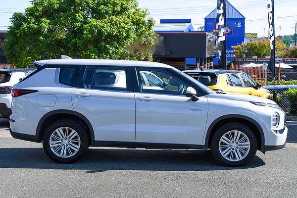 2023 Mitsubishi Outlander PHEV ES ZM