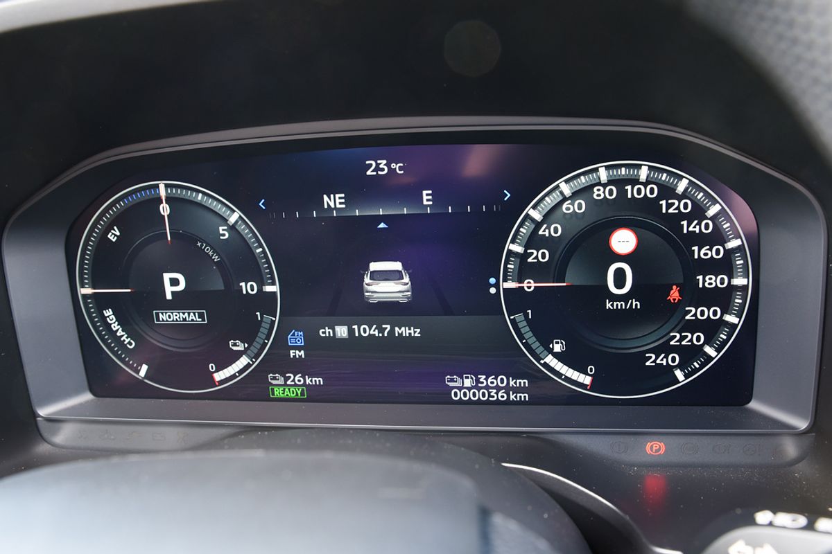 2023 Mitsubishi Outlander PHEV ES ZM