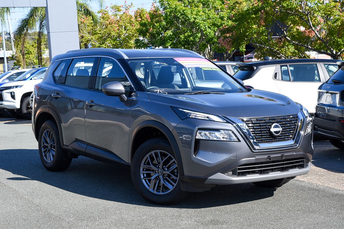 2024 Nissan X-TRAIL ST T33