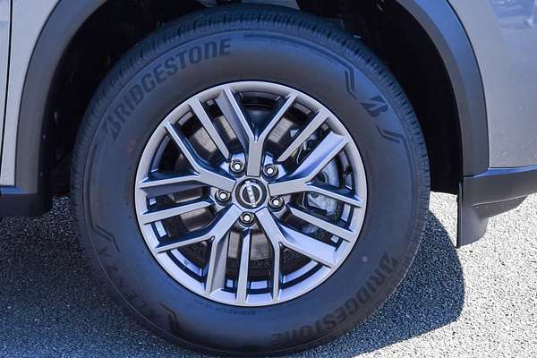 2024 Nissan X-TRAIL ST T33