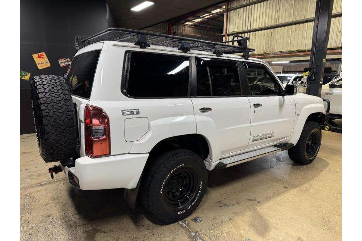 2014 Nissan Patrol ST Y61