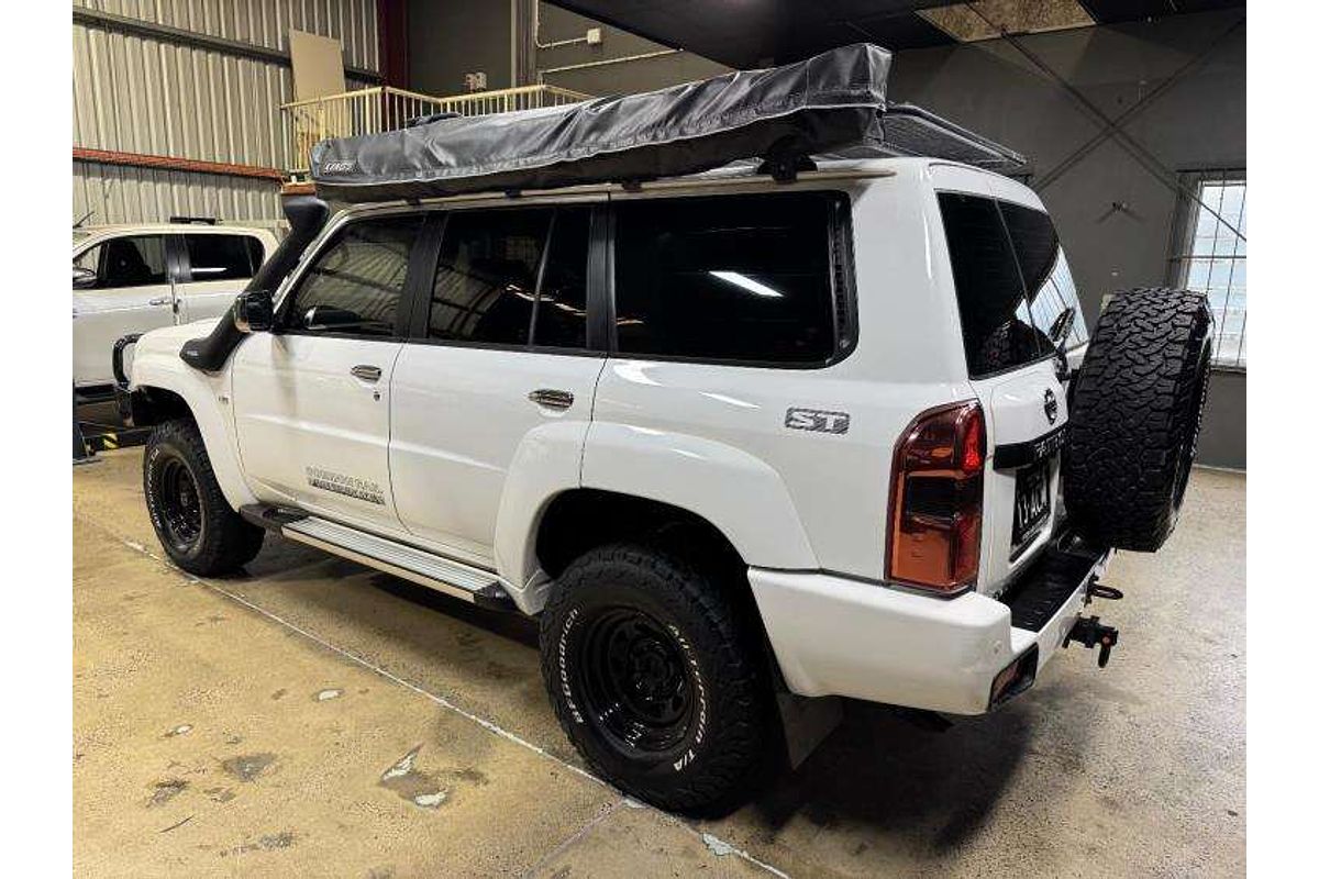 2014 Nissan Patrol ST Y61