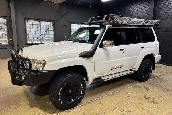 2014 Nissan Patrol ST Y61