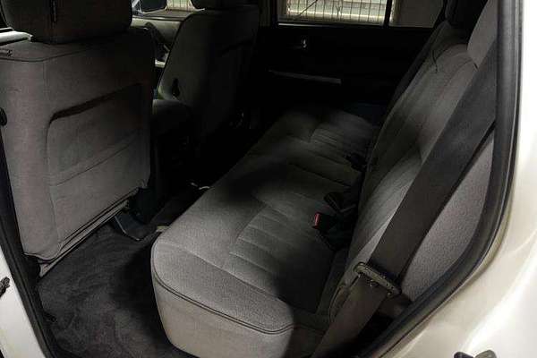 2014 Nissan Patrol ST Y61