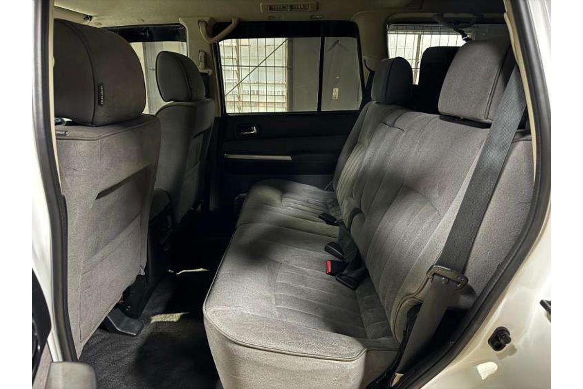 2014 Nissan Patrol ST Y61