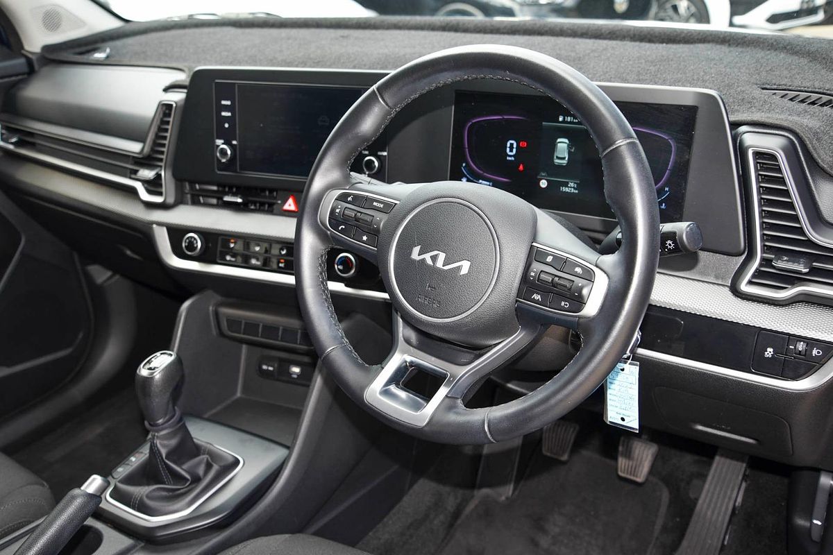 2022 Kia Sportage S NQ5