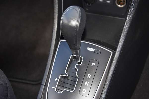 2014 Hyundai Accent Active RB2
