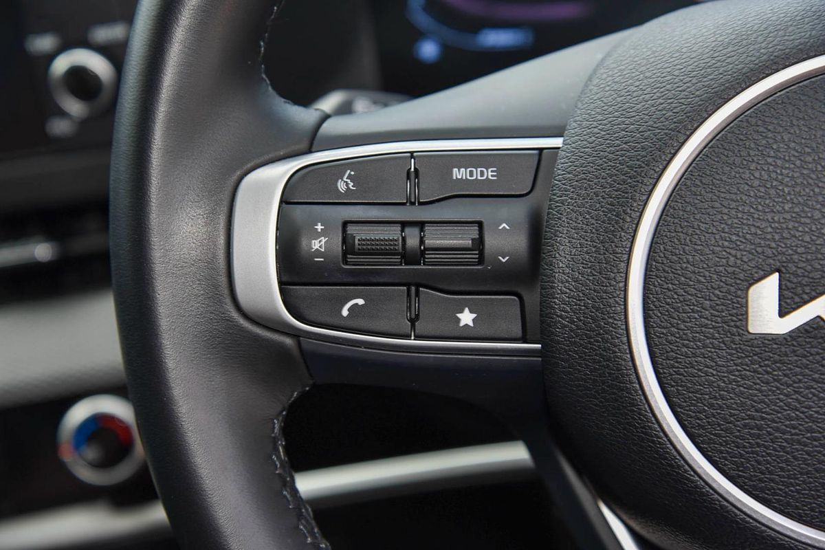 2022 Kia Sportage S NQ5