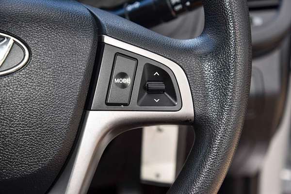 2014 Hyundai Accent Active RB2