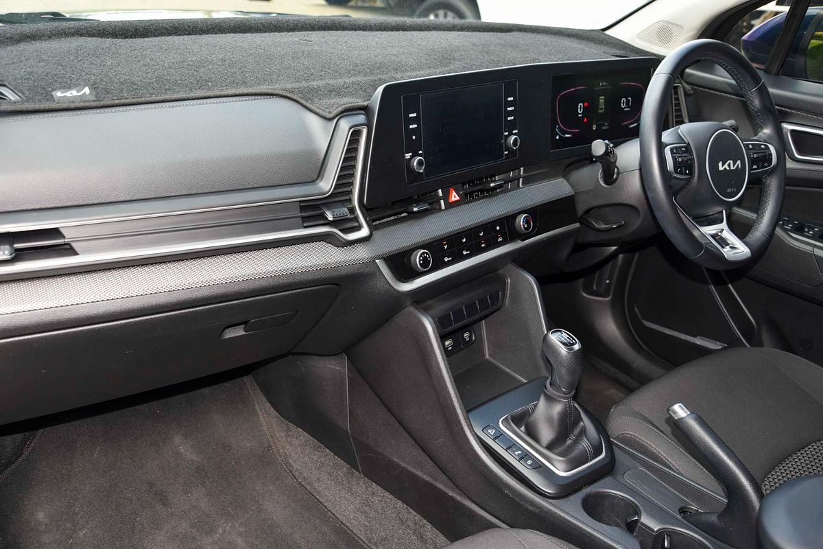 2022 Kia Sportage S NQ5