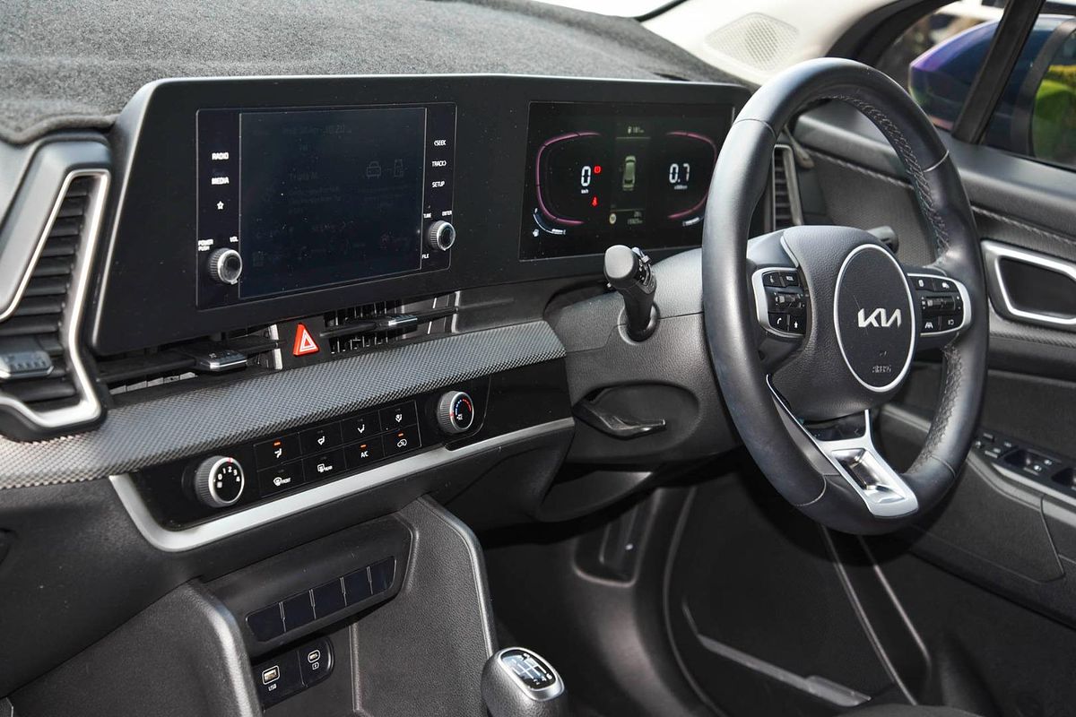 2022 Kia Sportage S NQ5