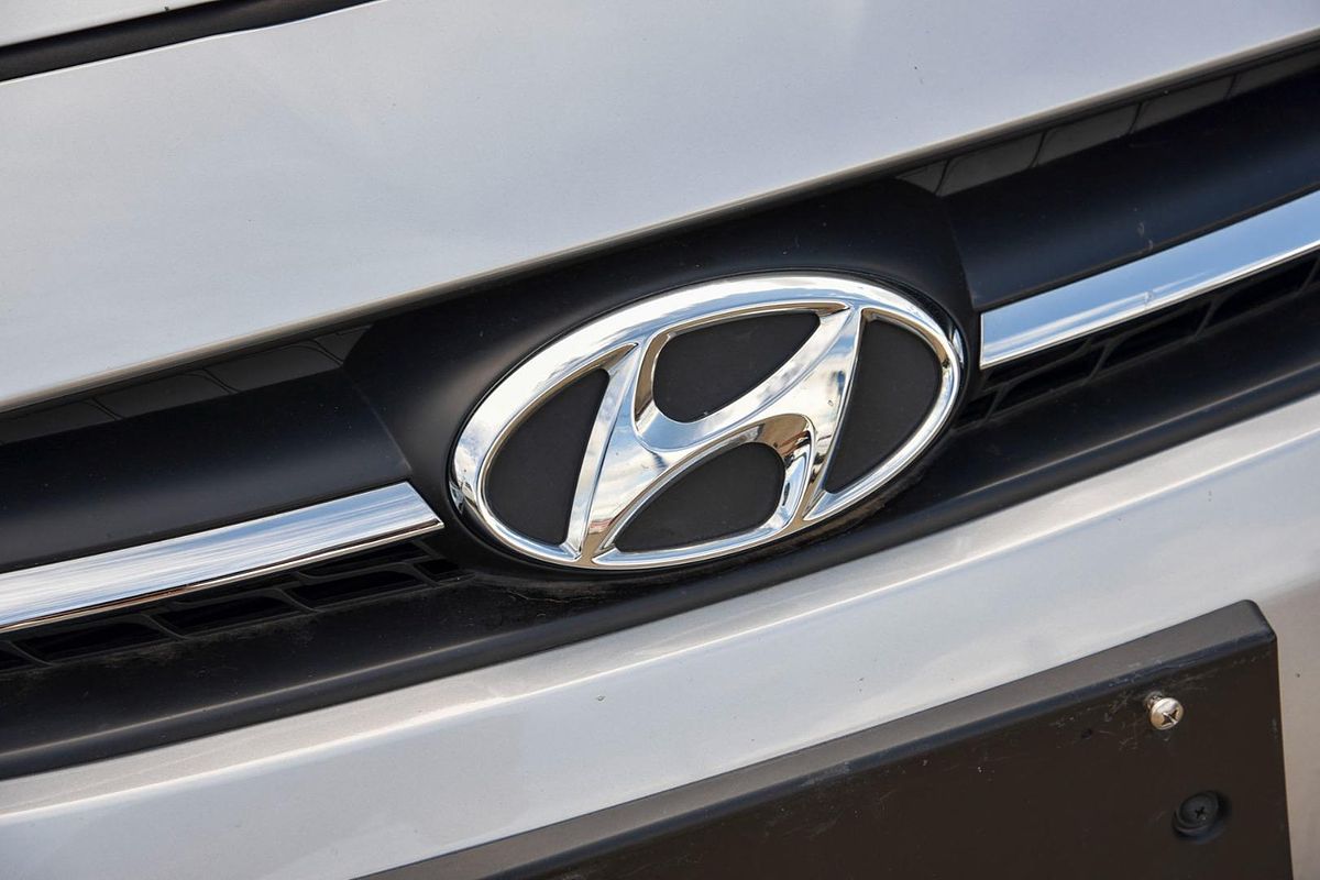 2014 Hyundai Accent Active RB2