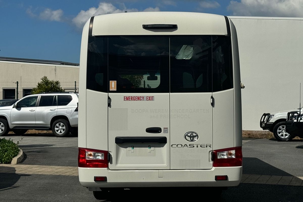 2020 Toyota COASTER DELUXE XZB70R
