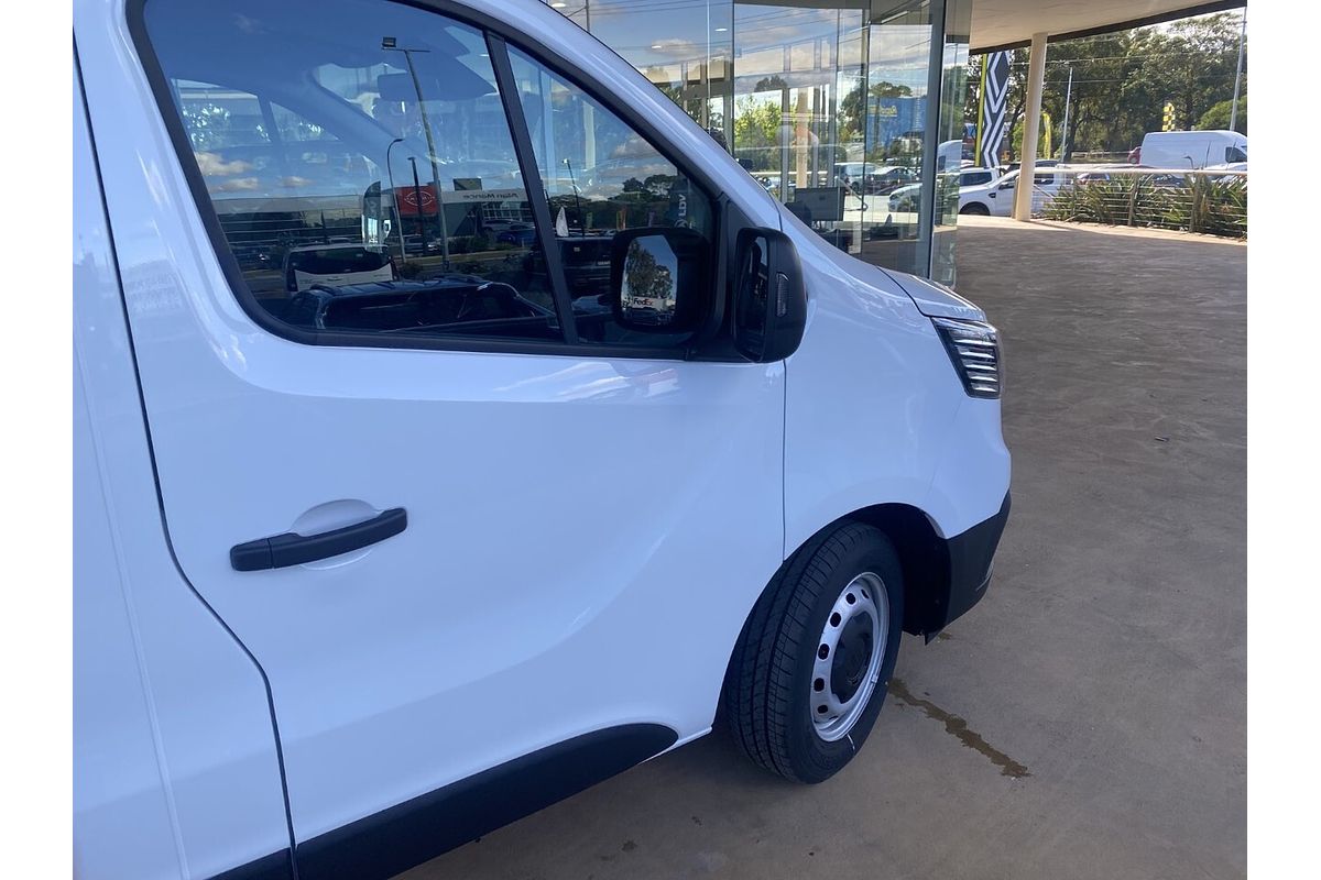 2025 Renault Trafic Pro X82 SWB Low Roof