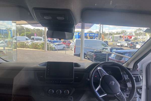 2025 Renault Trafic Pro X82 SWB Low Roof