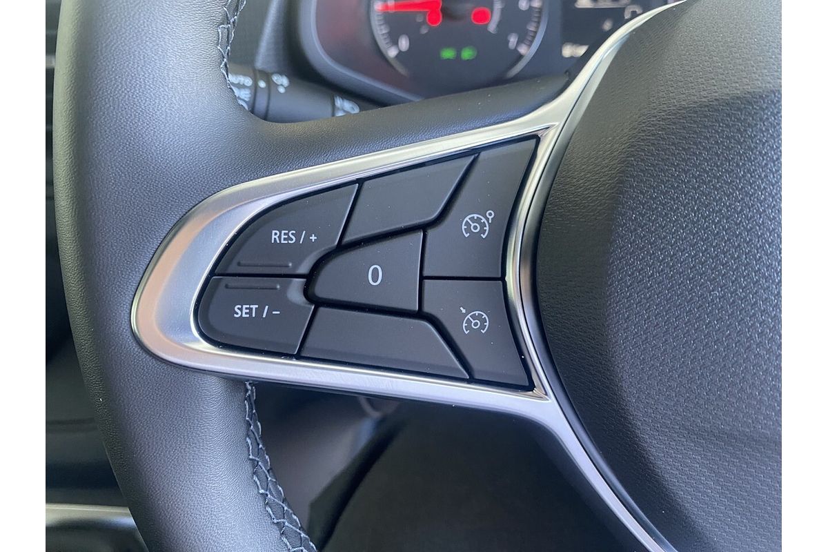 2025 Renault Trafic Pro X82 SWB Low Roof