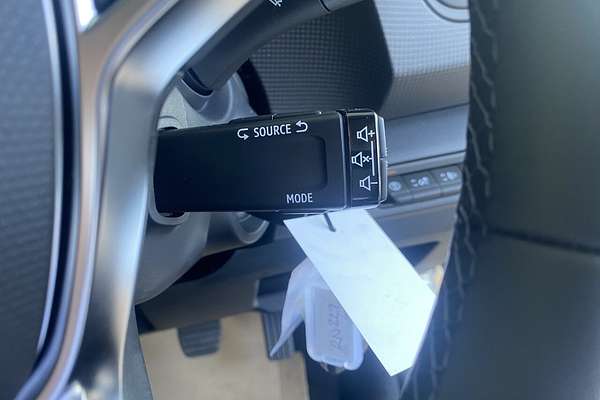 2025 Renault Trafic Pro X82 SWB Low Roof