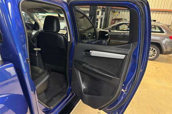2018 Isuzu D-MAX LS-Terrain  4X4