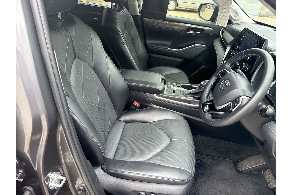 2022 Toyota Kluger Grande AXUH78R