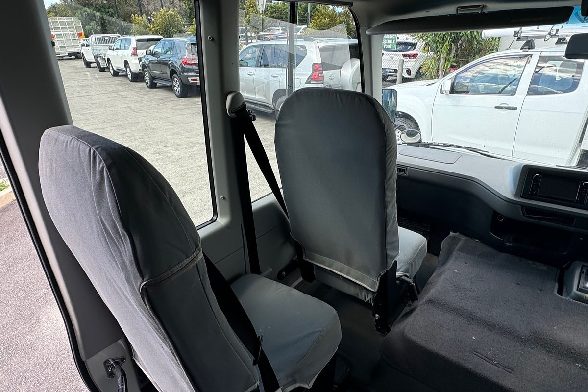 2020 Toyota COASTER DELUXE XZB70R