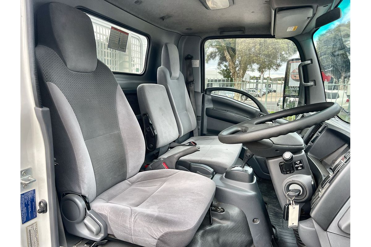 2019 Isuzu N Series NNR 45-150 4x2 SWB