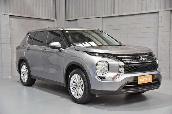 2021 Mitsubishi Outlander ES ZM