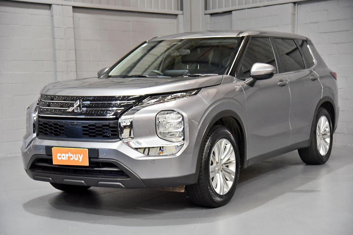 2021 Mitsubishi Outlander ES ZM