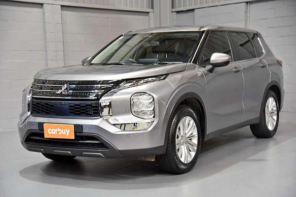 2021 Mitsubishi Outlander ES ZM