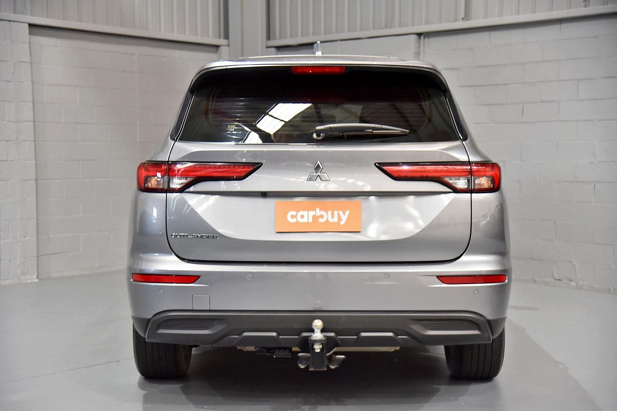 2021 Mitsubishi Outlander ES ZM