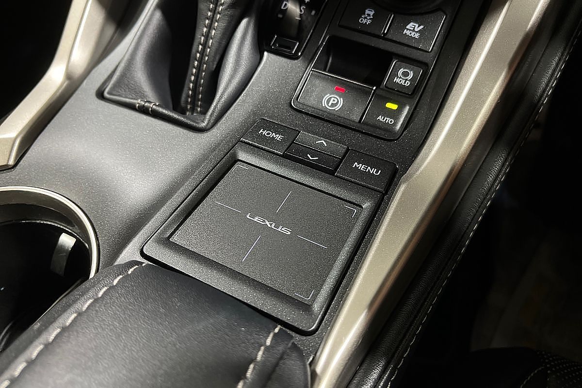 2016 Lexus NX300h NX300h F Sport AYZ15R