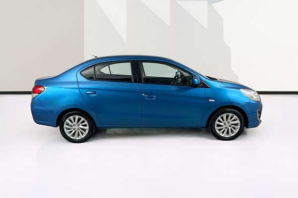 2014 Mitsubishi MIRAGE ES LA