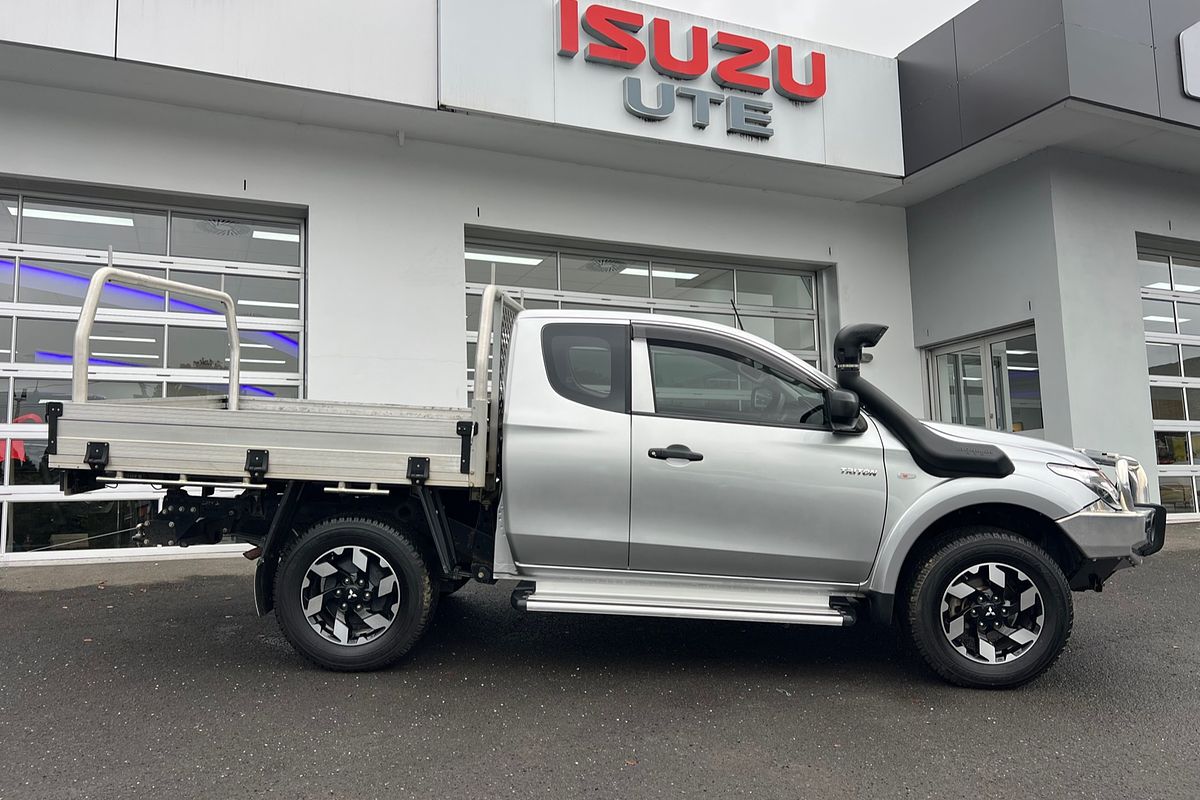 2018 Mitsubishi Triton GLX MQ 4X4