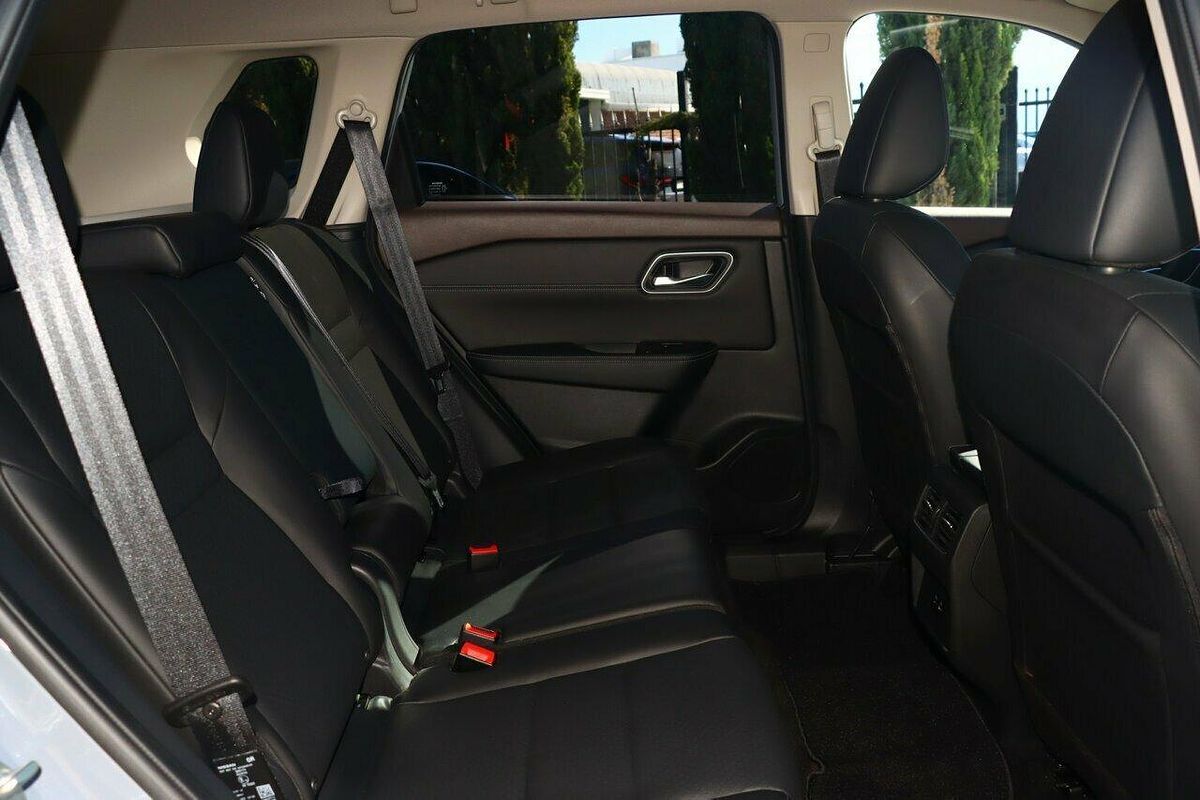 2024 Nissan X-TRAIL ST-L e-POWER T33