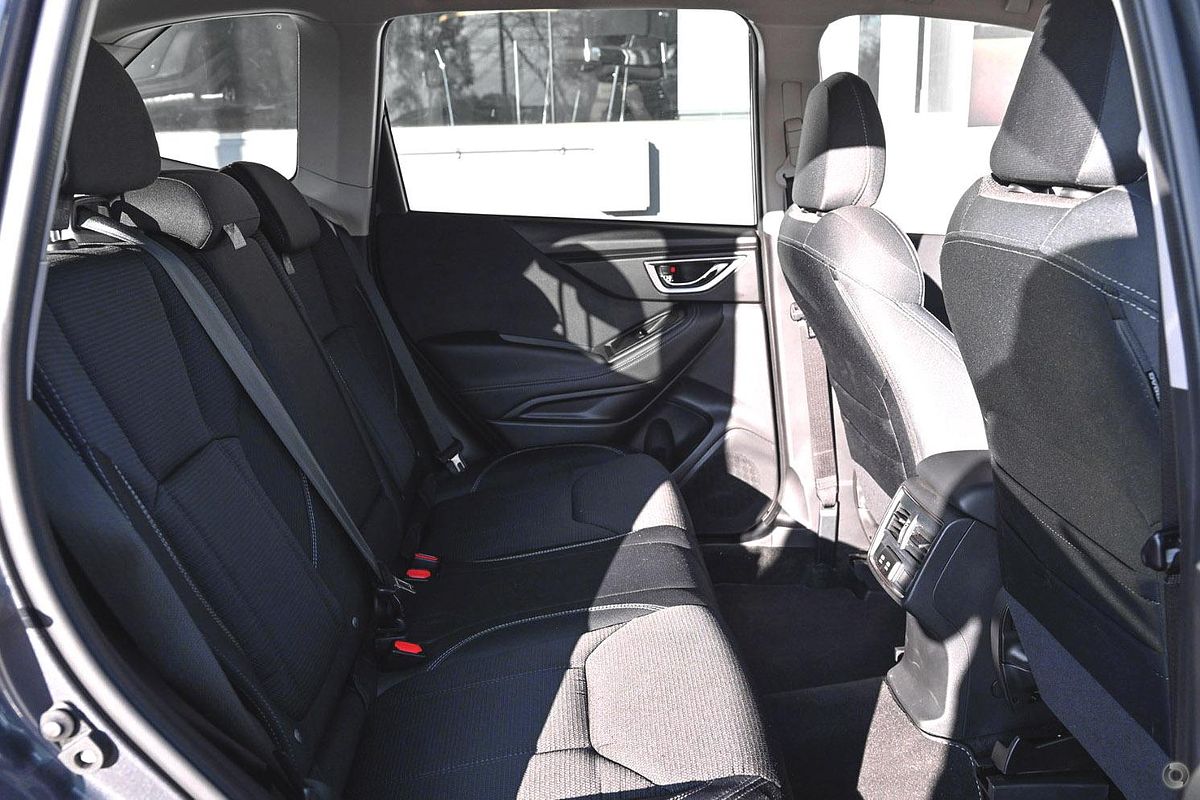 2025 Subaru Forester 2.5i S5