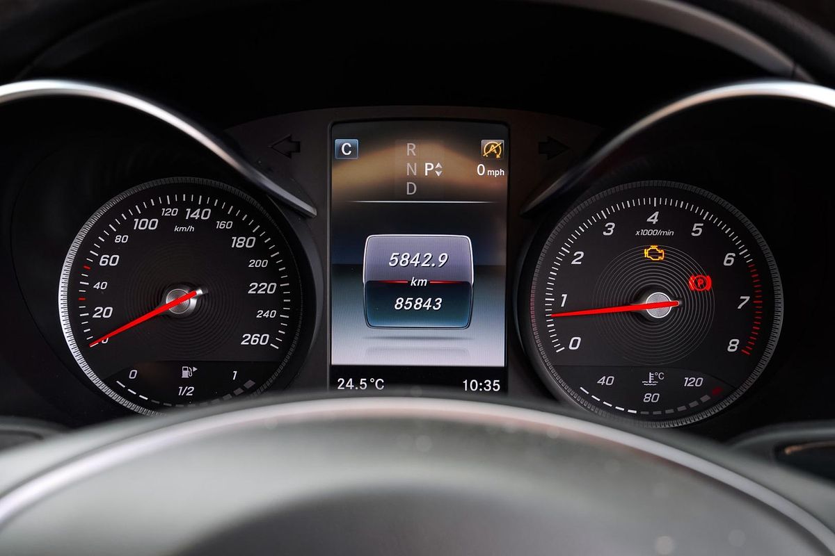 2017 Mercedes-Benz C-Class C200 W205