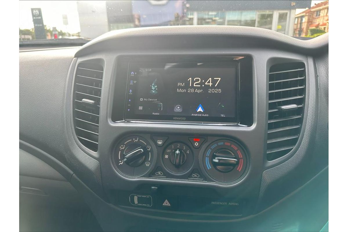2017 Mitsubishi Triton GLX MQ 4X4