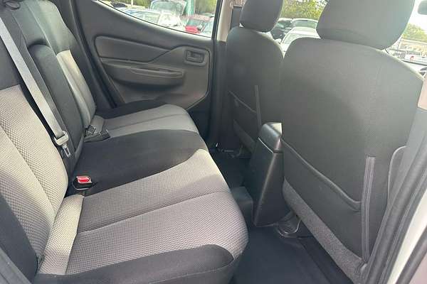 2017 Mitsubishi Triton GLX MQ 4X4