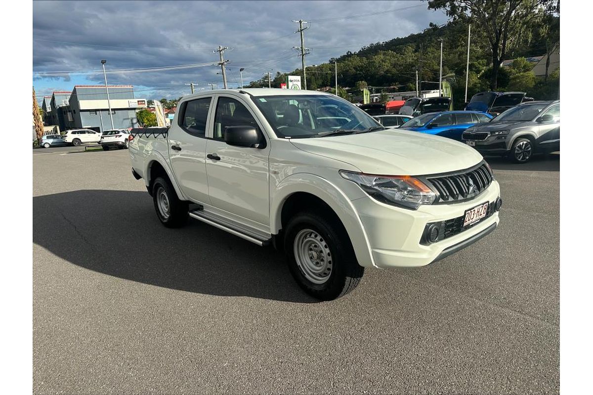 2017 Mitsubishi Triton GLX MQ 4X4