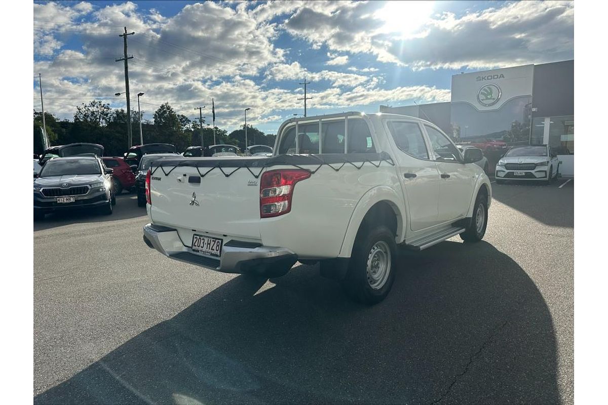 2017 Mitsubishi Triton GLX MQ 4X4