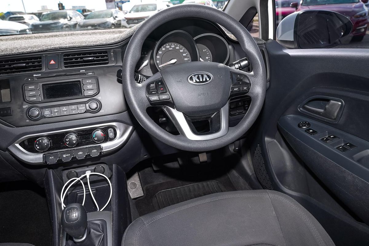 2013 Kia Rio S UB