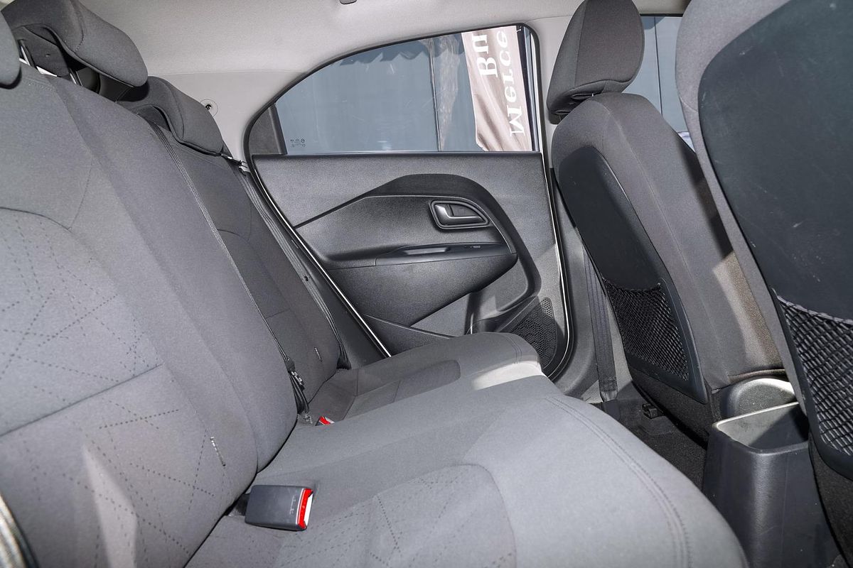 2013 Kia Rio S UB
