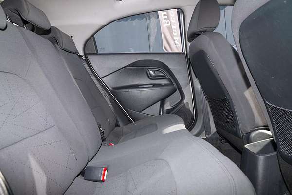2013 Kia Rio S UB